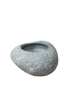 River Stone Planter Pot 22.2