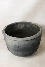 Vintage Dark Pot - L021