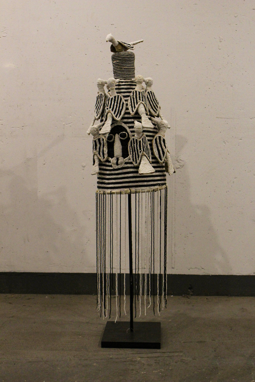 Yoruba Royal Crown Black & White - 15.3