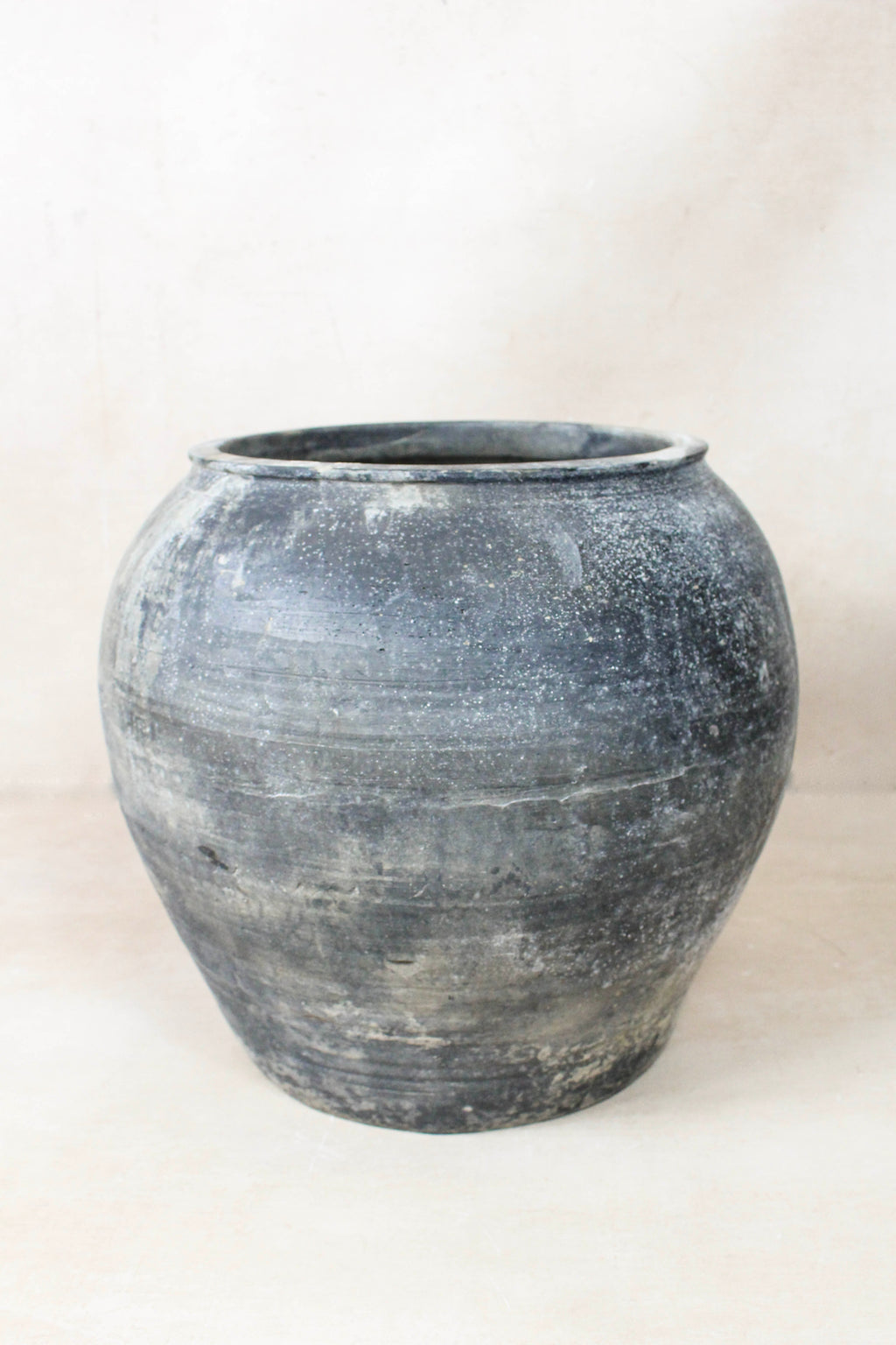 Vintage Grey Pot - 84