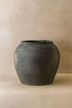 Vintage Dark Pot - No 60
