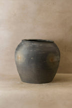 Vintage Dark Pot - No 60
