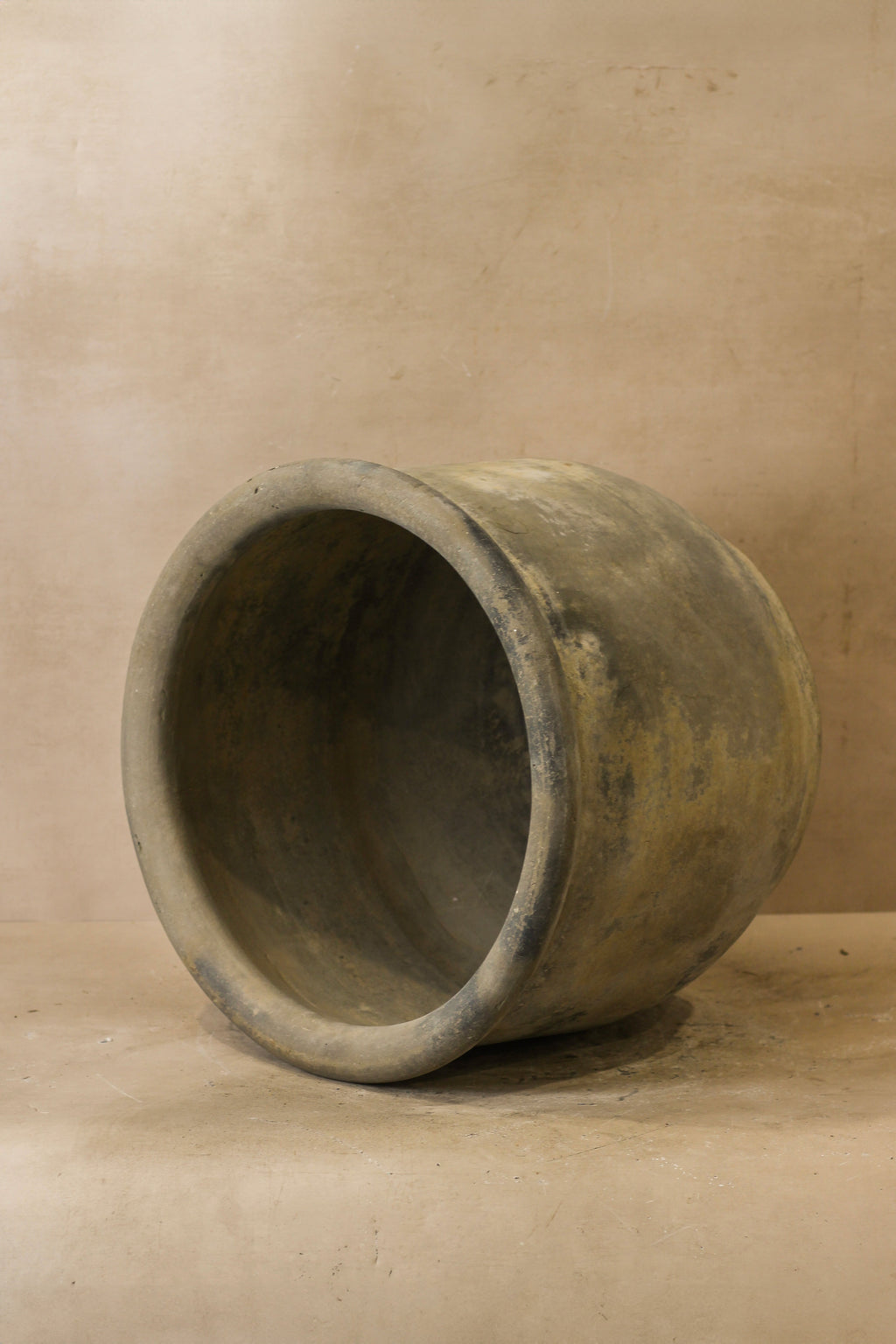 Big Old Grey Asian Pots - L005