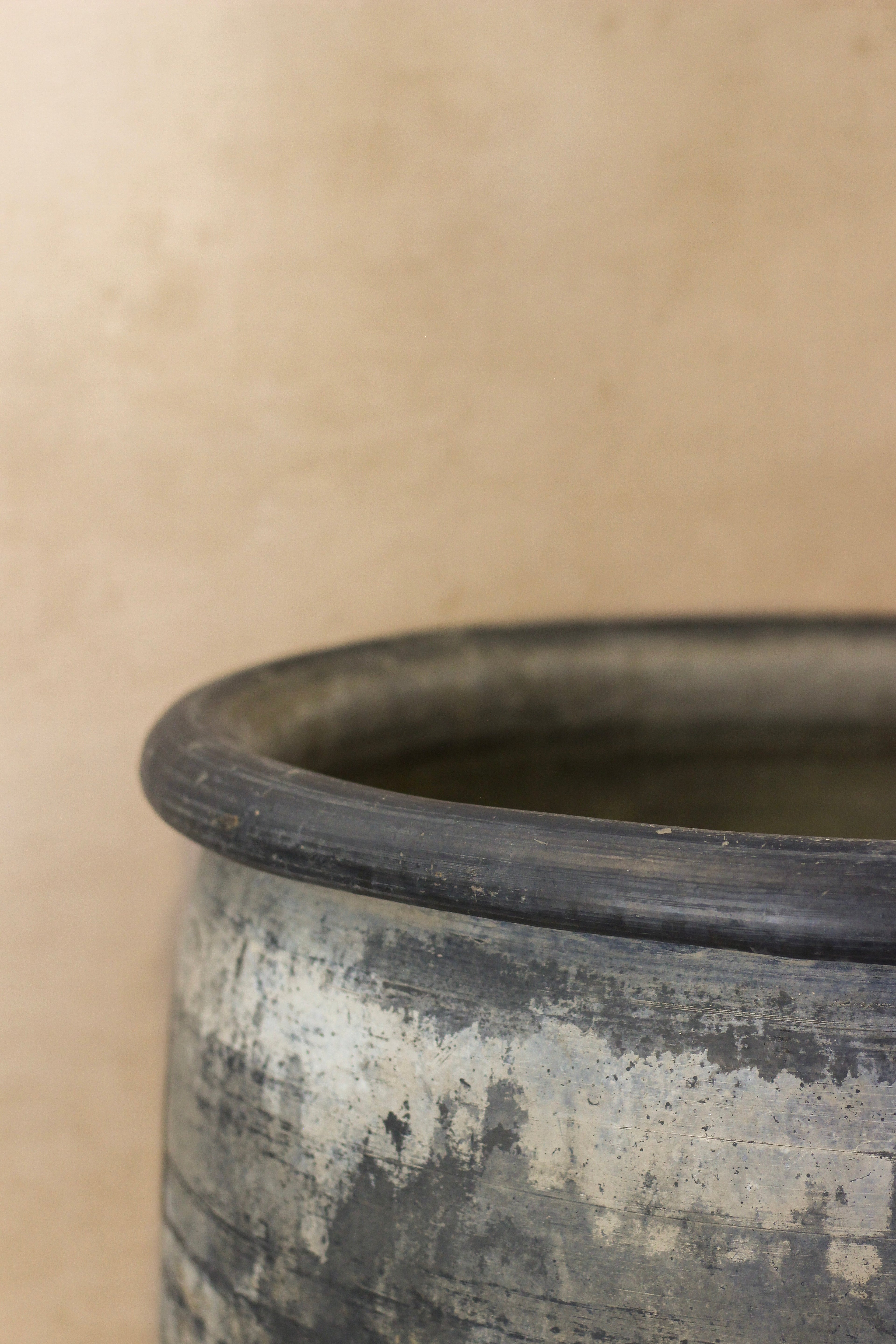 Big Old Grey Asian Pots - L006