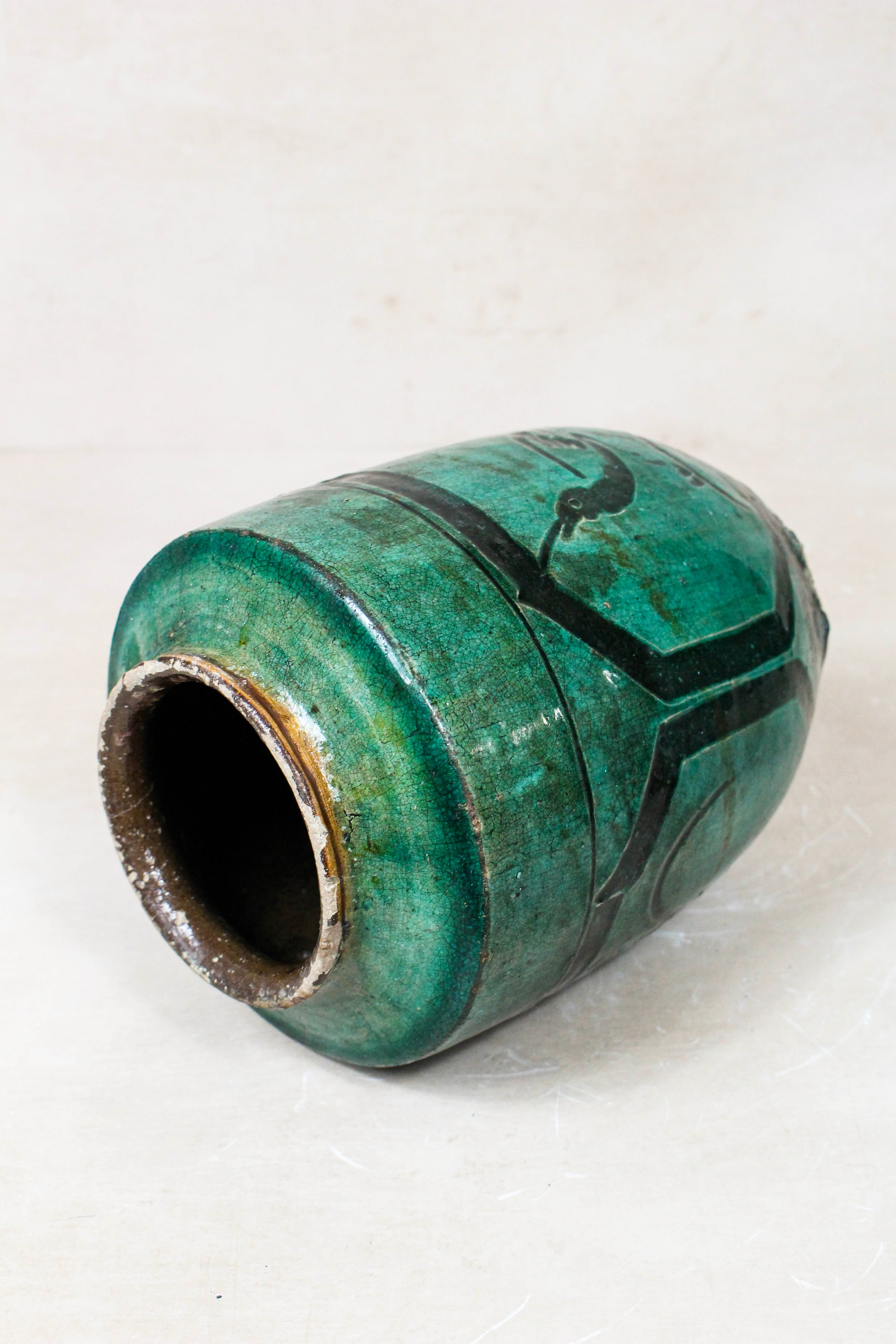 Vintage Emerald Green Pot - EGP 16