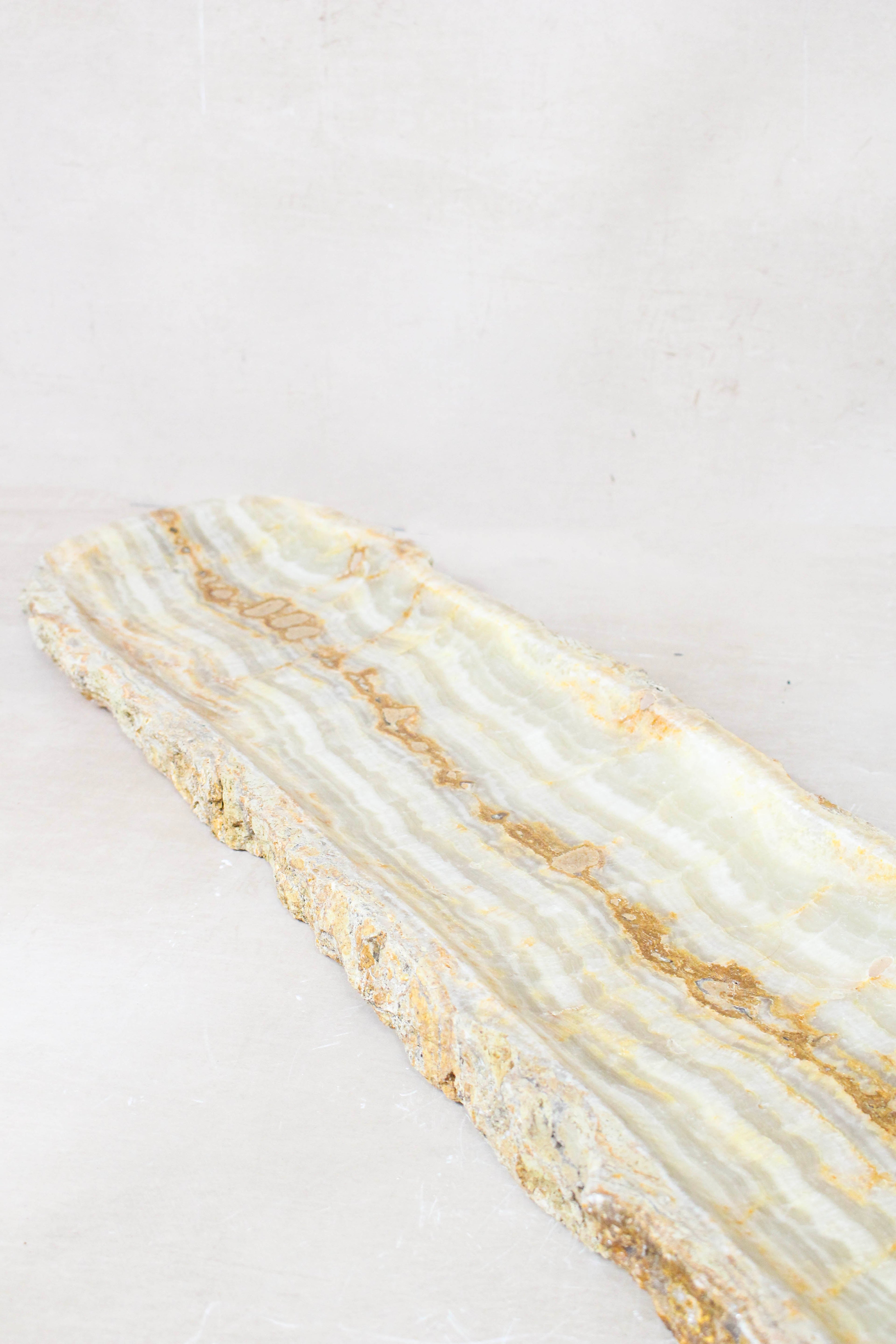 Premium Onyx Tray Raw Edge POB 23