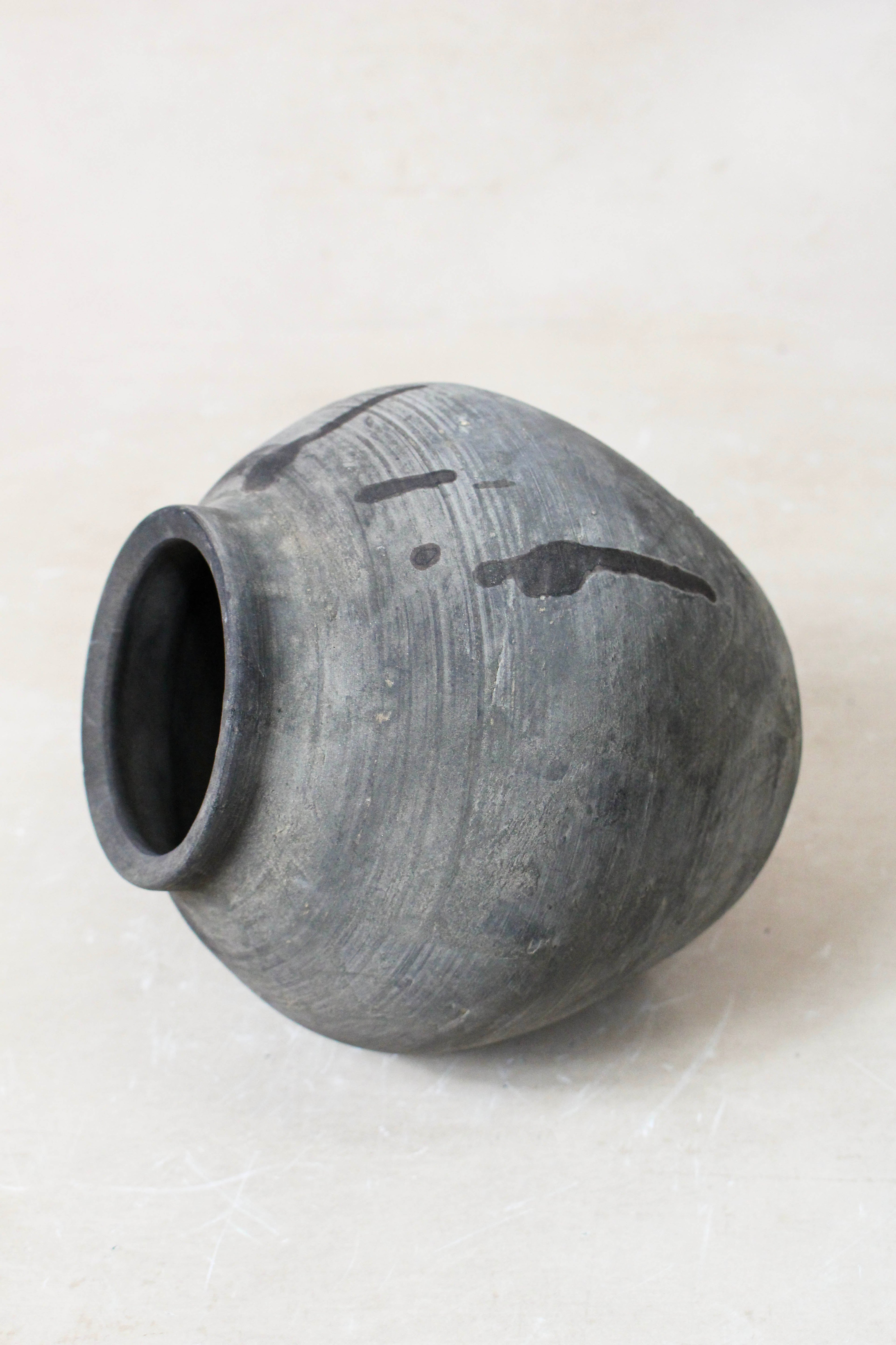 Vintage Dark Pot S - Nº 136