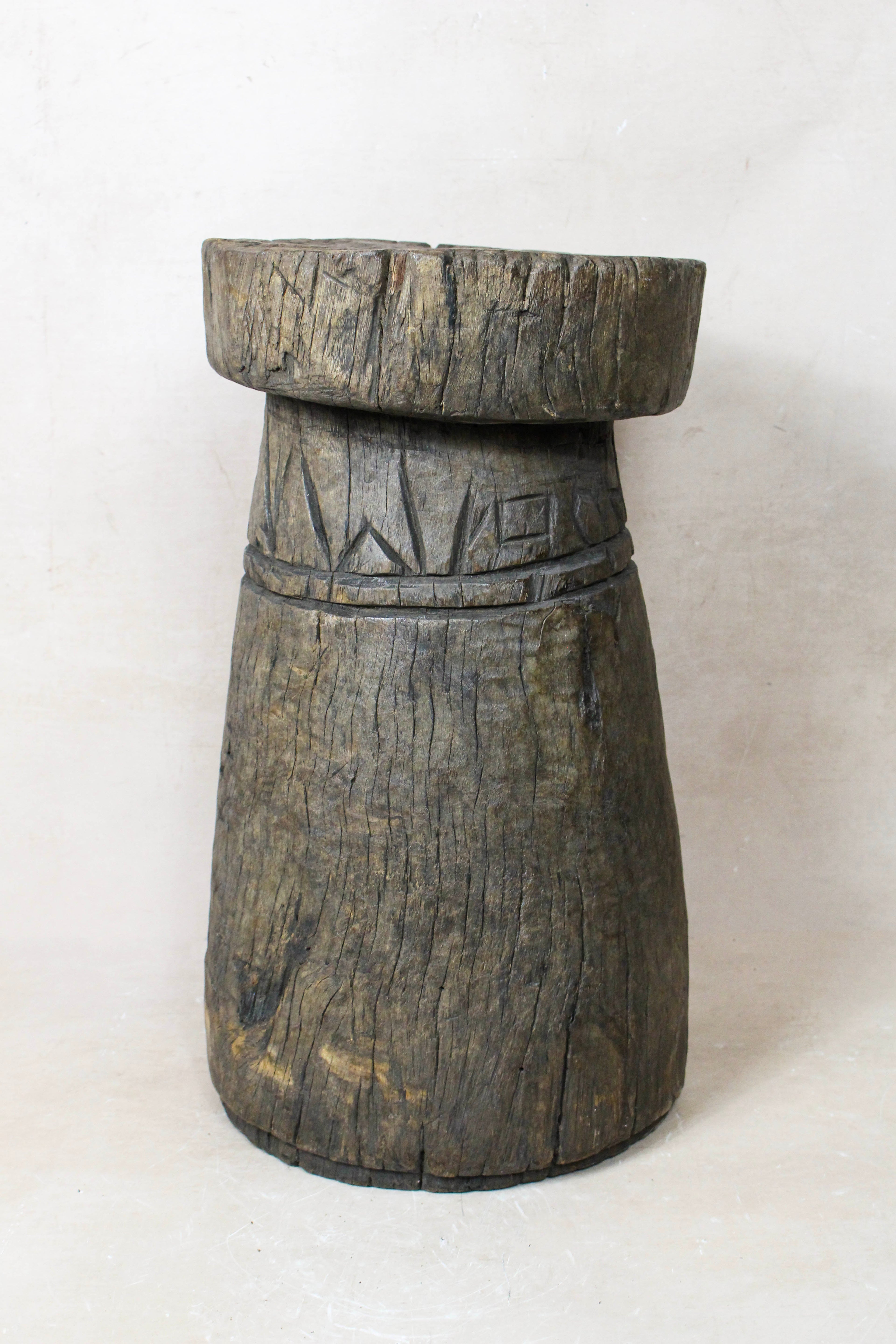 African Grain Stomper Table / Planter - 155.16