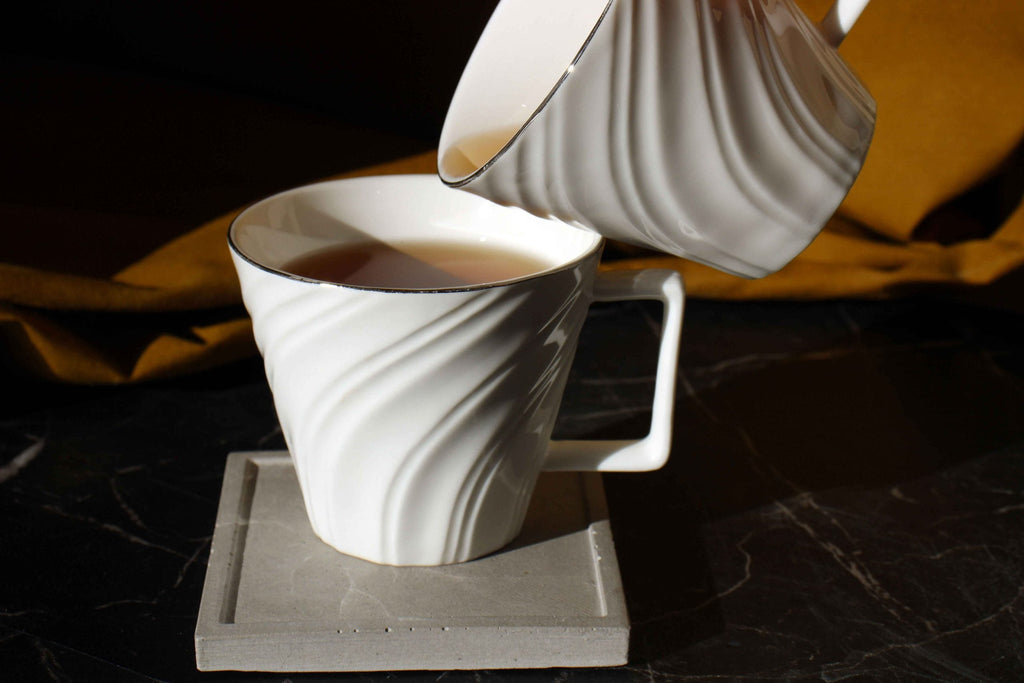 CONCRETE SQUARE JEWELLERY HOLDER