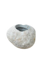 River Stone Planter Pot 22.5