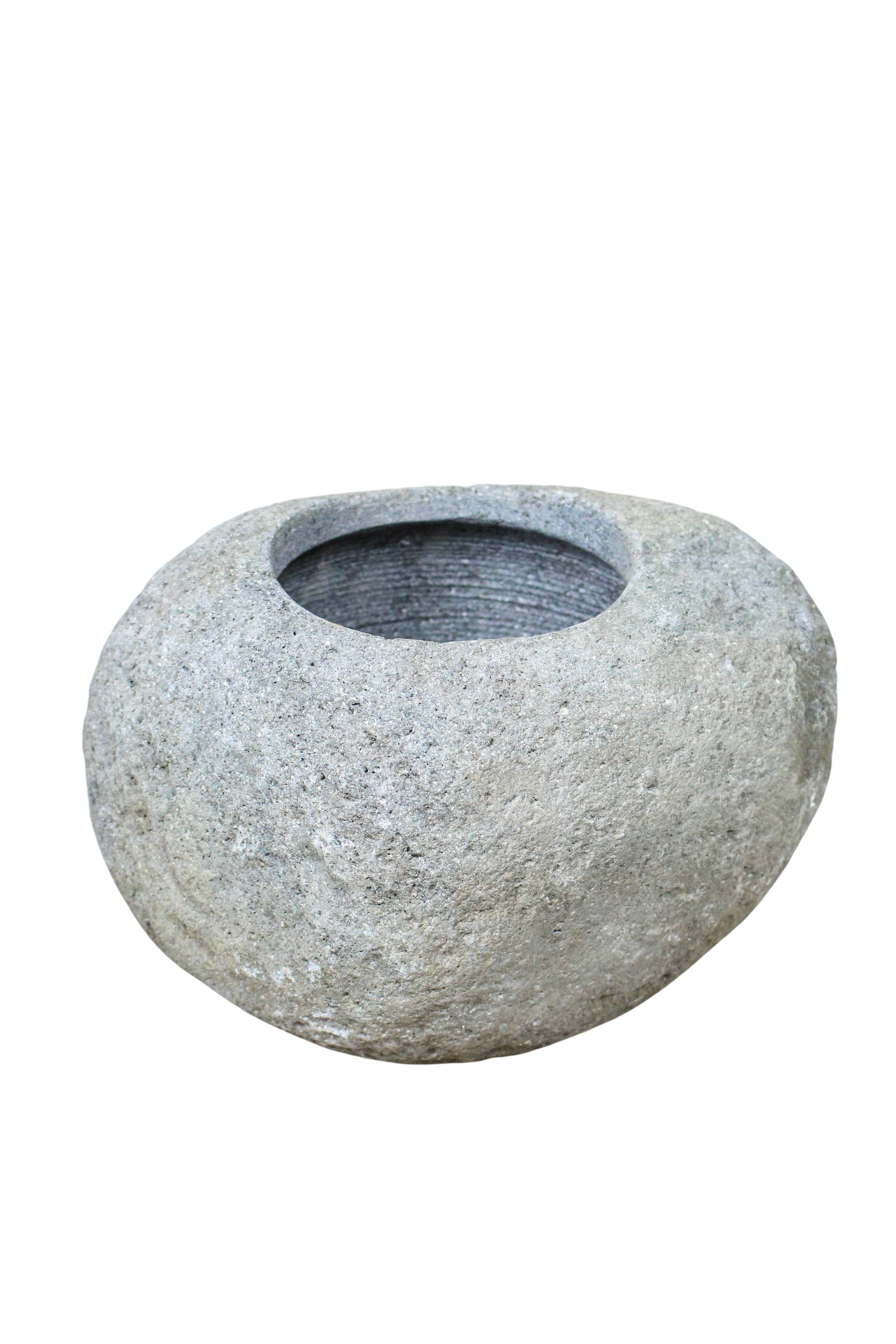River Stone Planter Pot 22.6