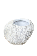 River Stone Planter Pot 22.7