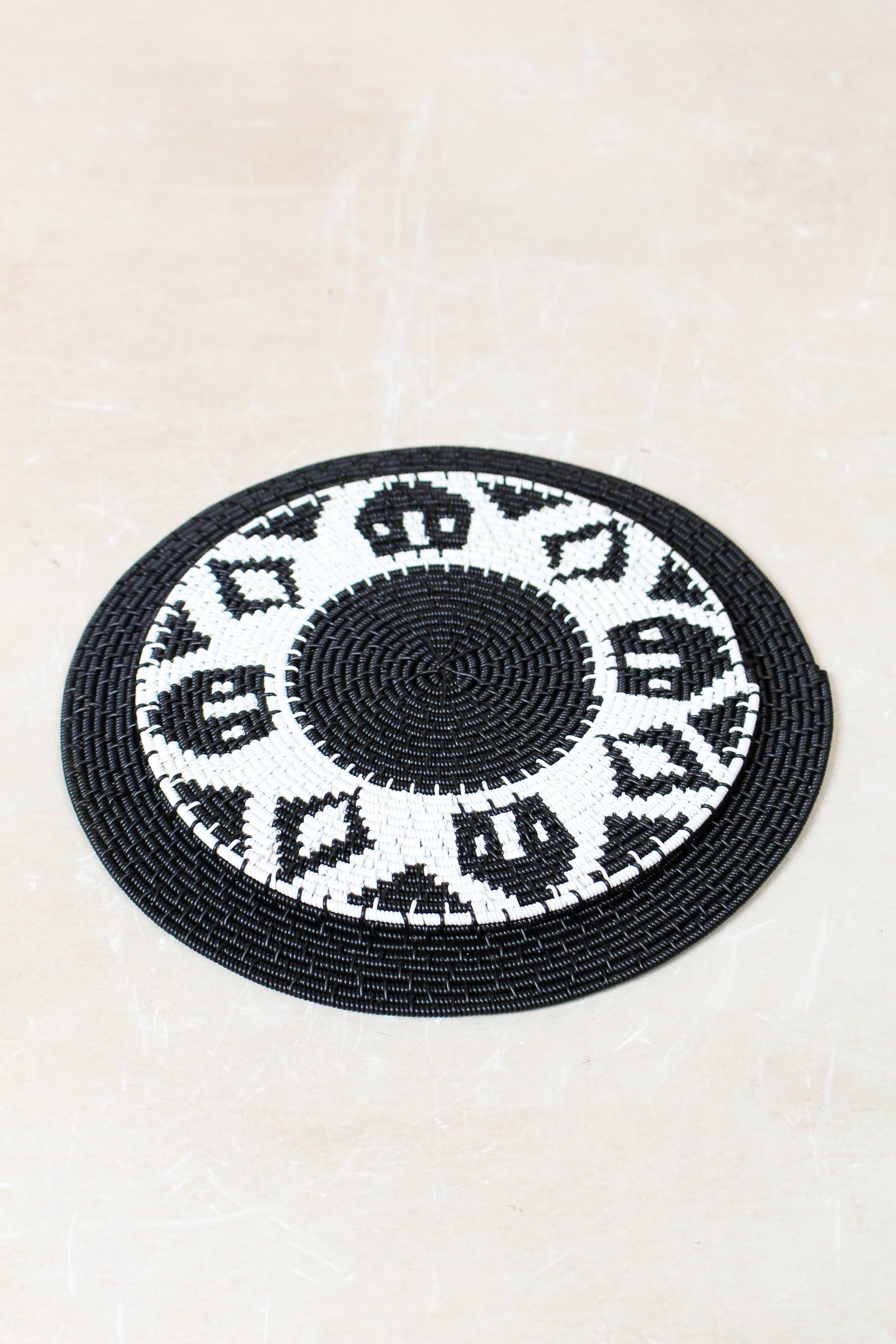 Zulu Telephone Wire Plate -  26.3
