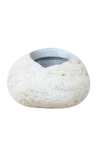 River Stone Planter Pot 22.9
