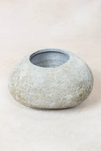River Stone Planter Pot 22.10
