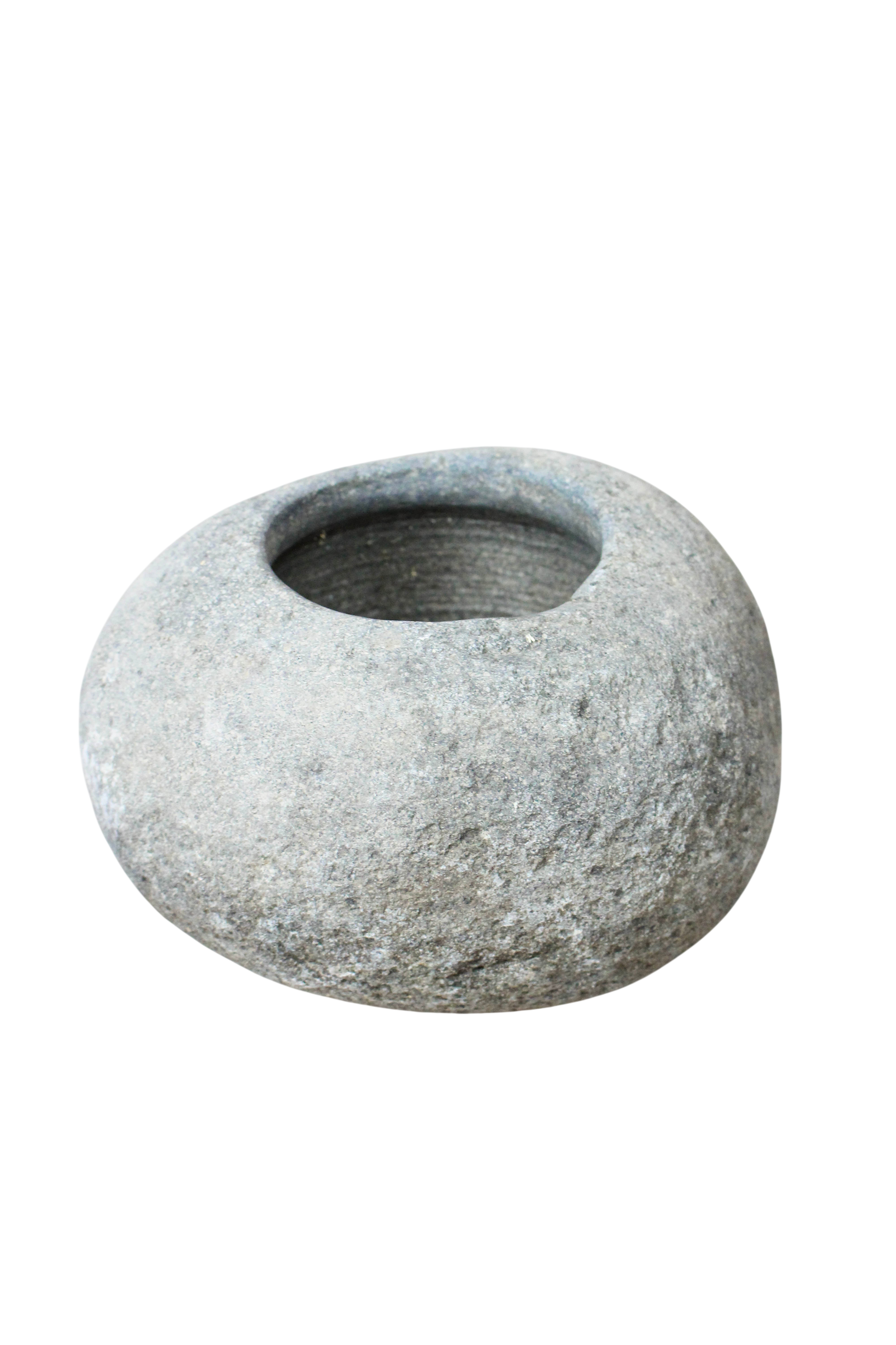 River Stone Planter Pot 22.11