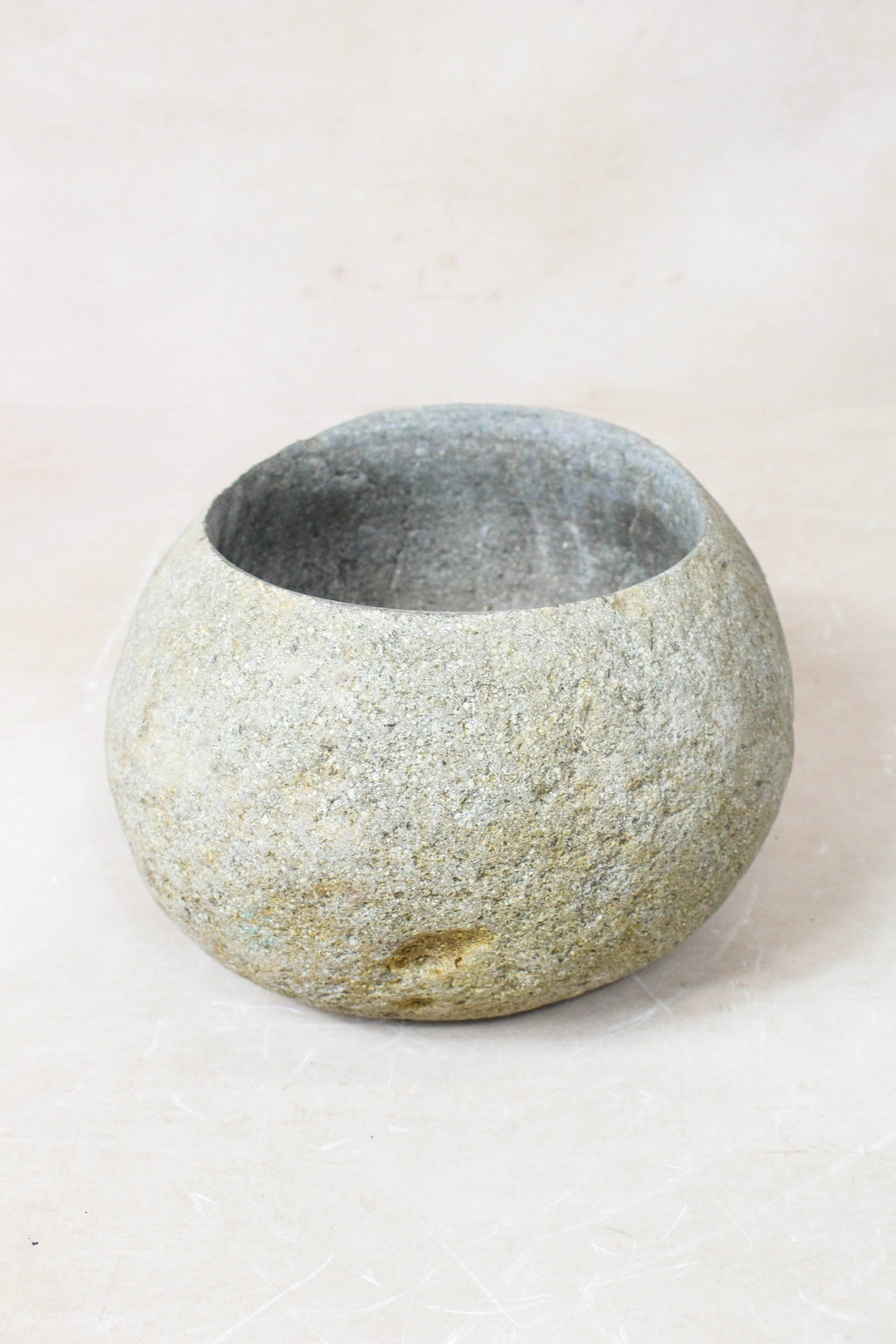 River Stone Planter Pot 22.13