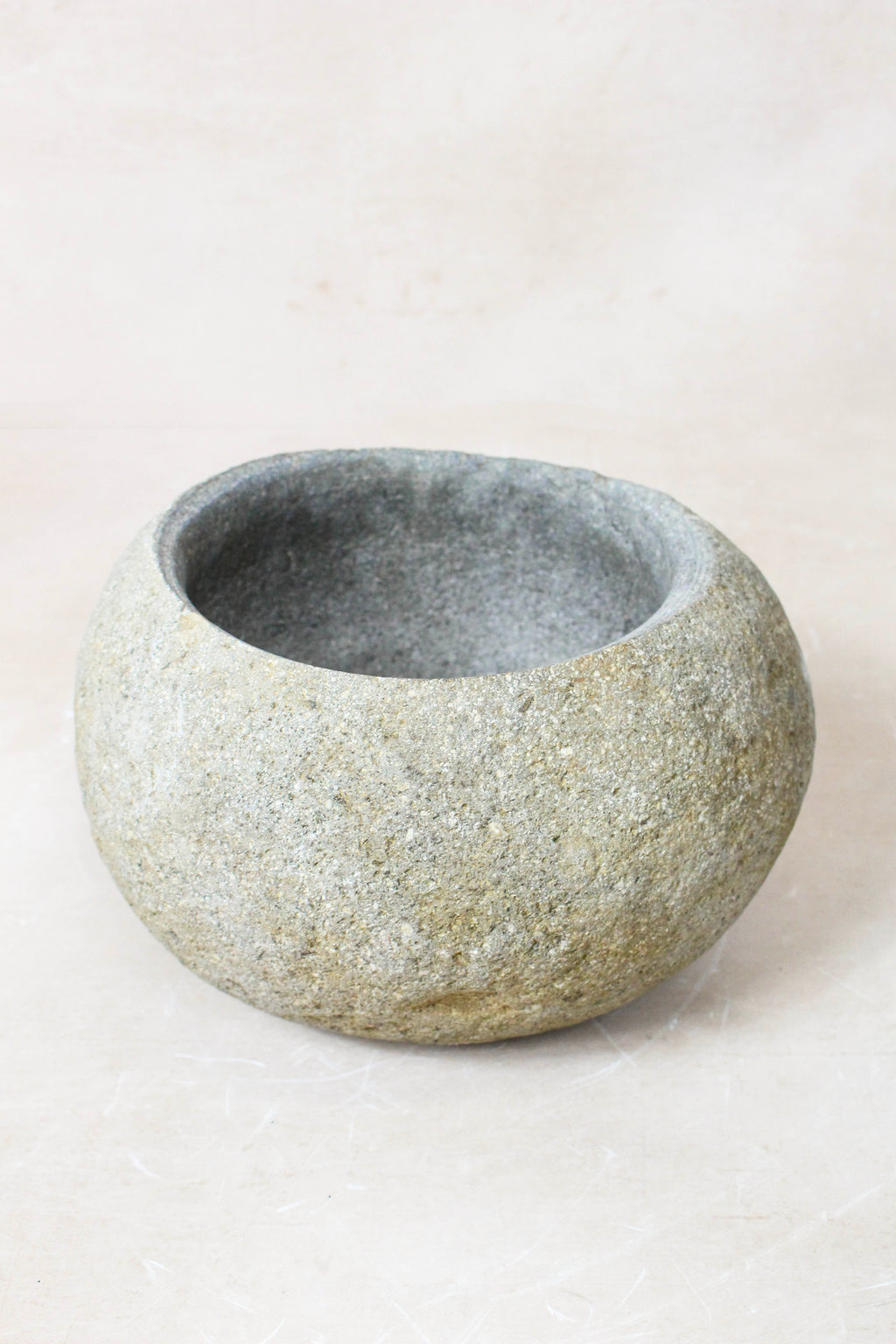 River Stone Planter Pot 22.13