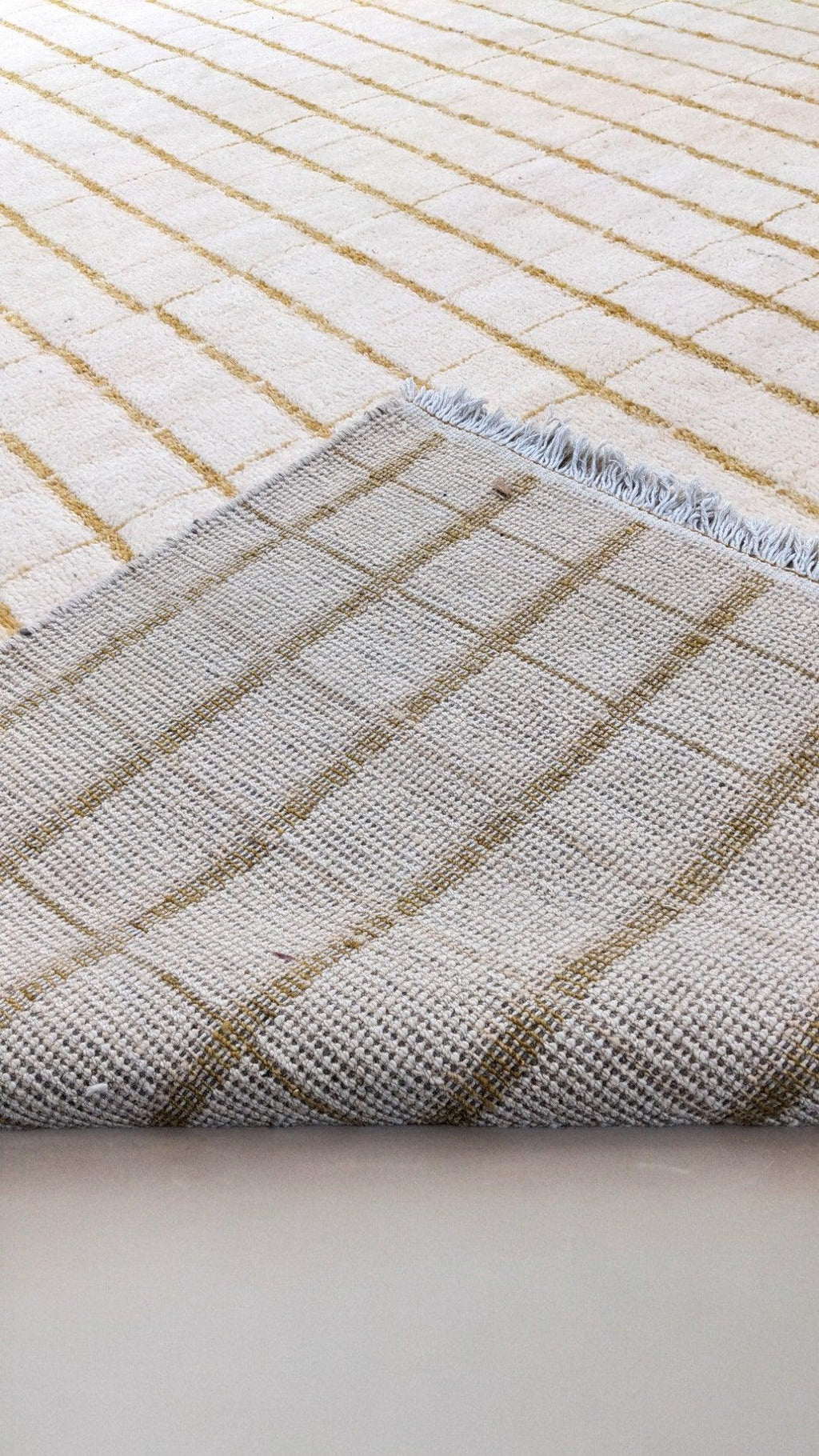 Stormy Hand Knotted Rug - 302 x 250 cm