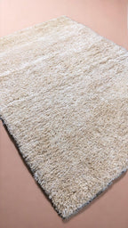 Axiom Shaggy Hand Knotted Rug - 275 x 196 cm