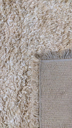 Axiom Shaggy Hand Knotted Rug - 275 x 196 cm