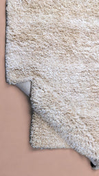 Lumen Shaggy Hand Knotted Rug - 266 x 193 cm