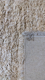 Lumen Shaggy Hand Knotted Rug - 266 x 193 cm