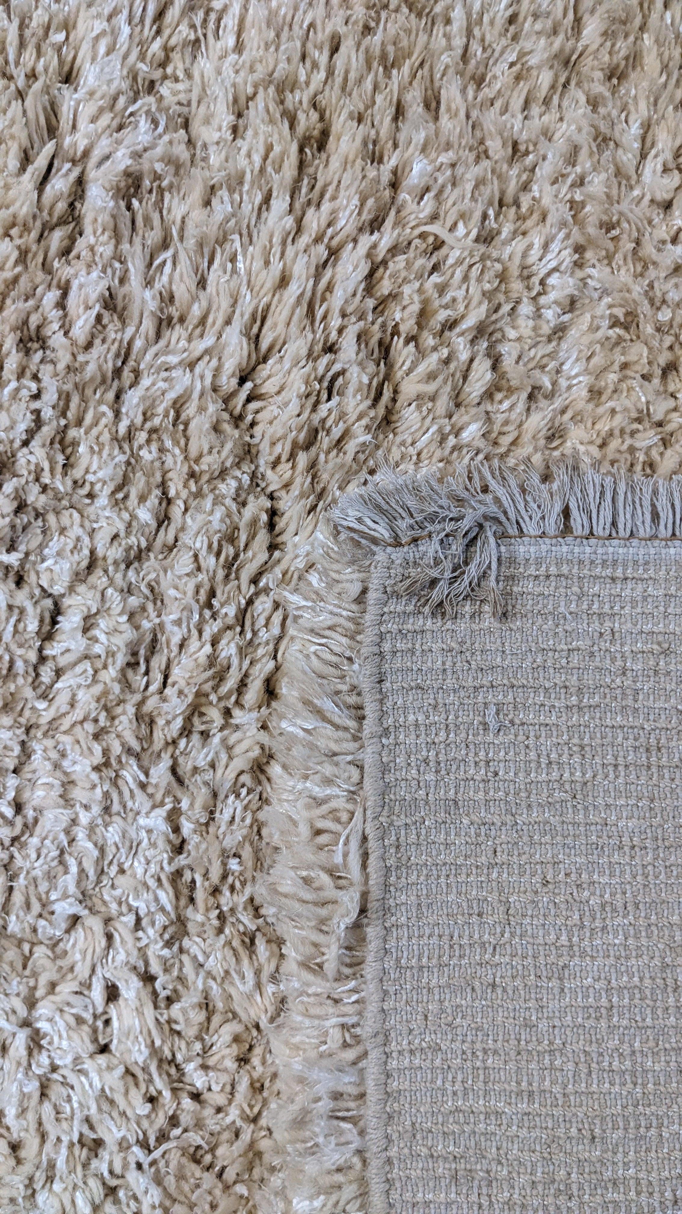 Lumen Shaggy Hand Knotted Rug - 266 x 193 cm