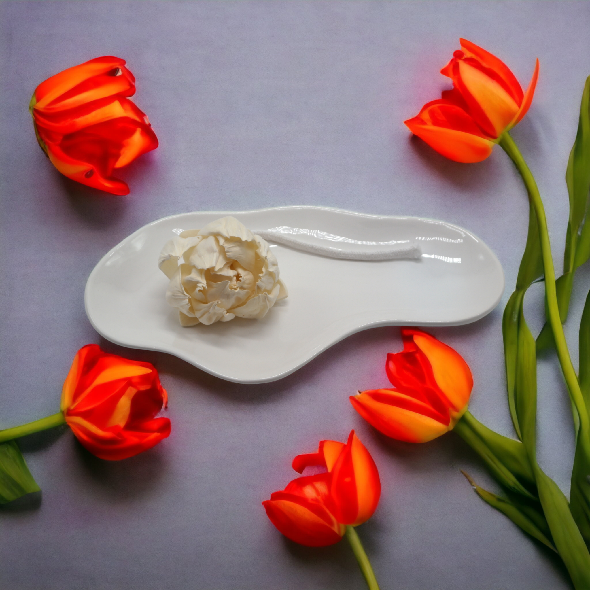 Lilly Ceramic Styling Plate