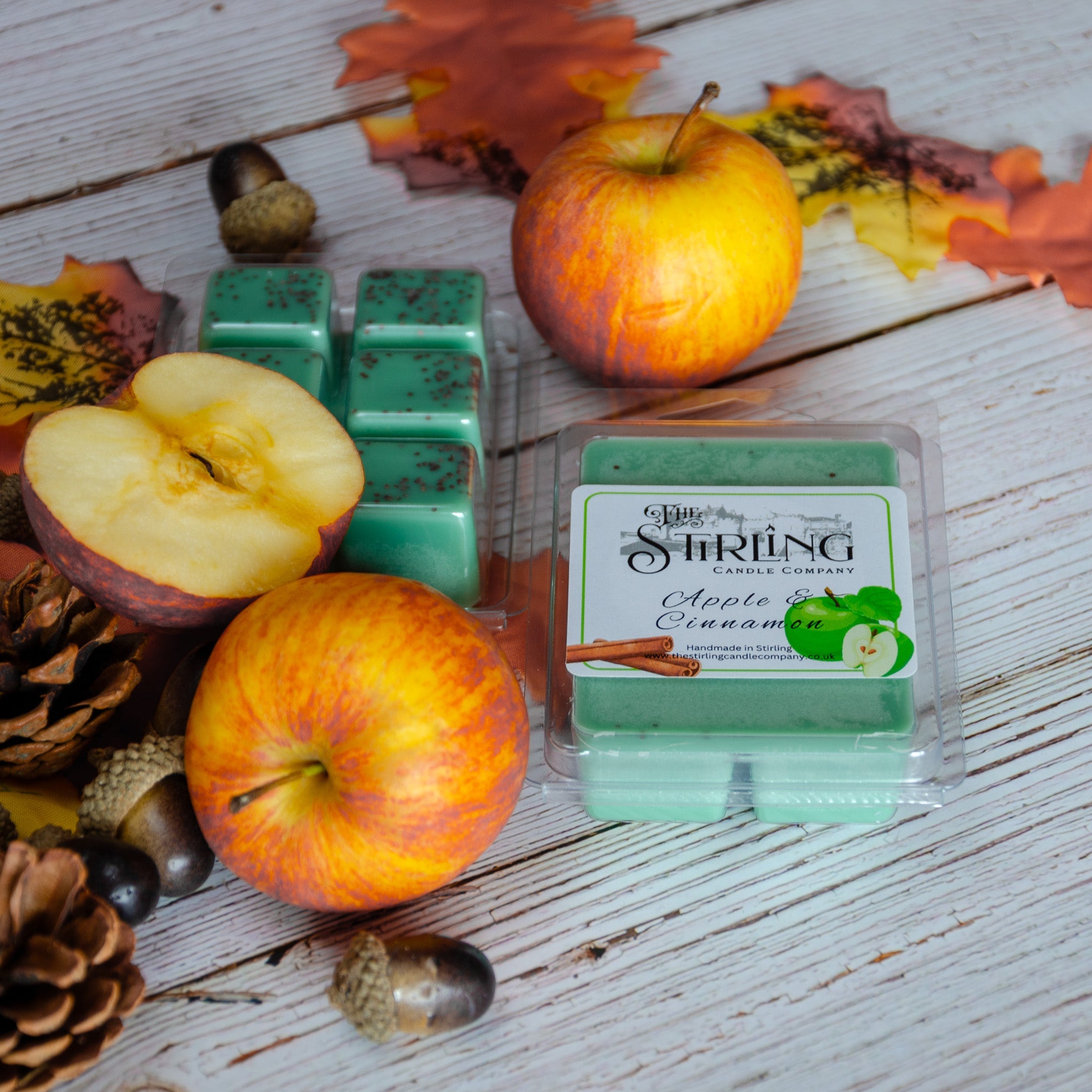 Apple & Cinnamon - Wax Melt Clamshell