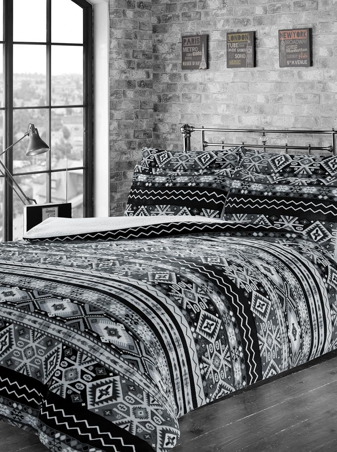 OLIVIA ROCCO Aztec Print Teddy Duvet Set With Reversible Sherpa Fleece Fur Luxurious Winter Comfort Single Double King Sizes - Nest UK