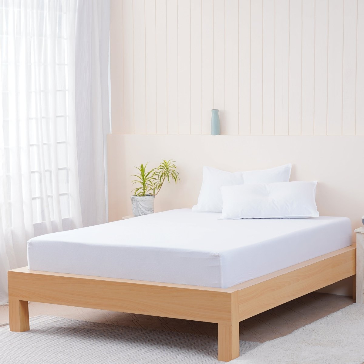 Bella Flanellette (Brushed Cotton) - White Fitted Sheet