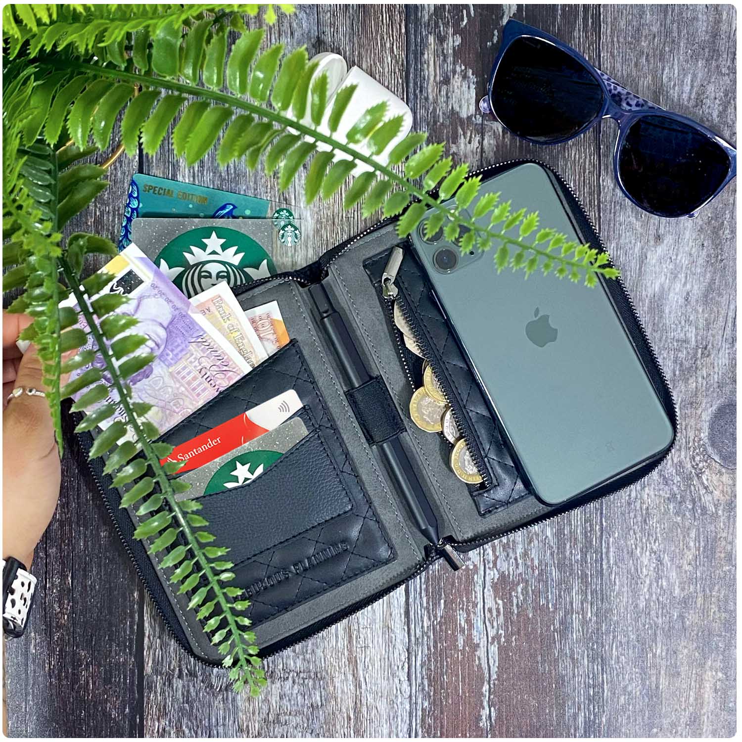 Black Padded - Travel Organiser