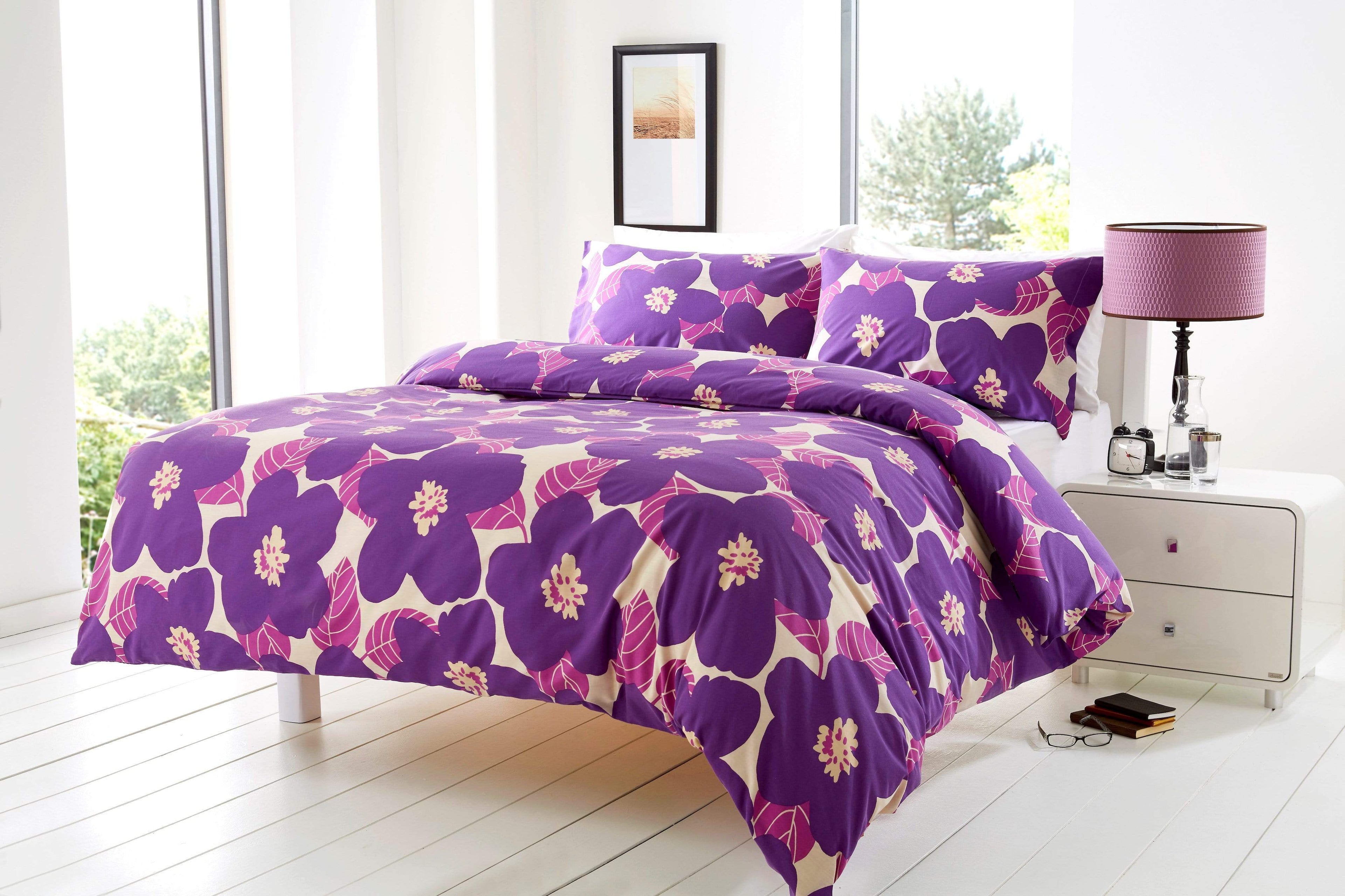 OLIVIA ROCCO Bloomsbury Floral Poppy Cotton Rich King Size Duvet Set With Pillowcases And Quilt Cover In Vibrant Colours - Nest UK
