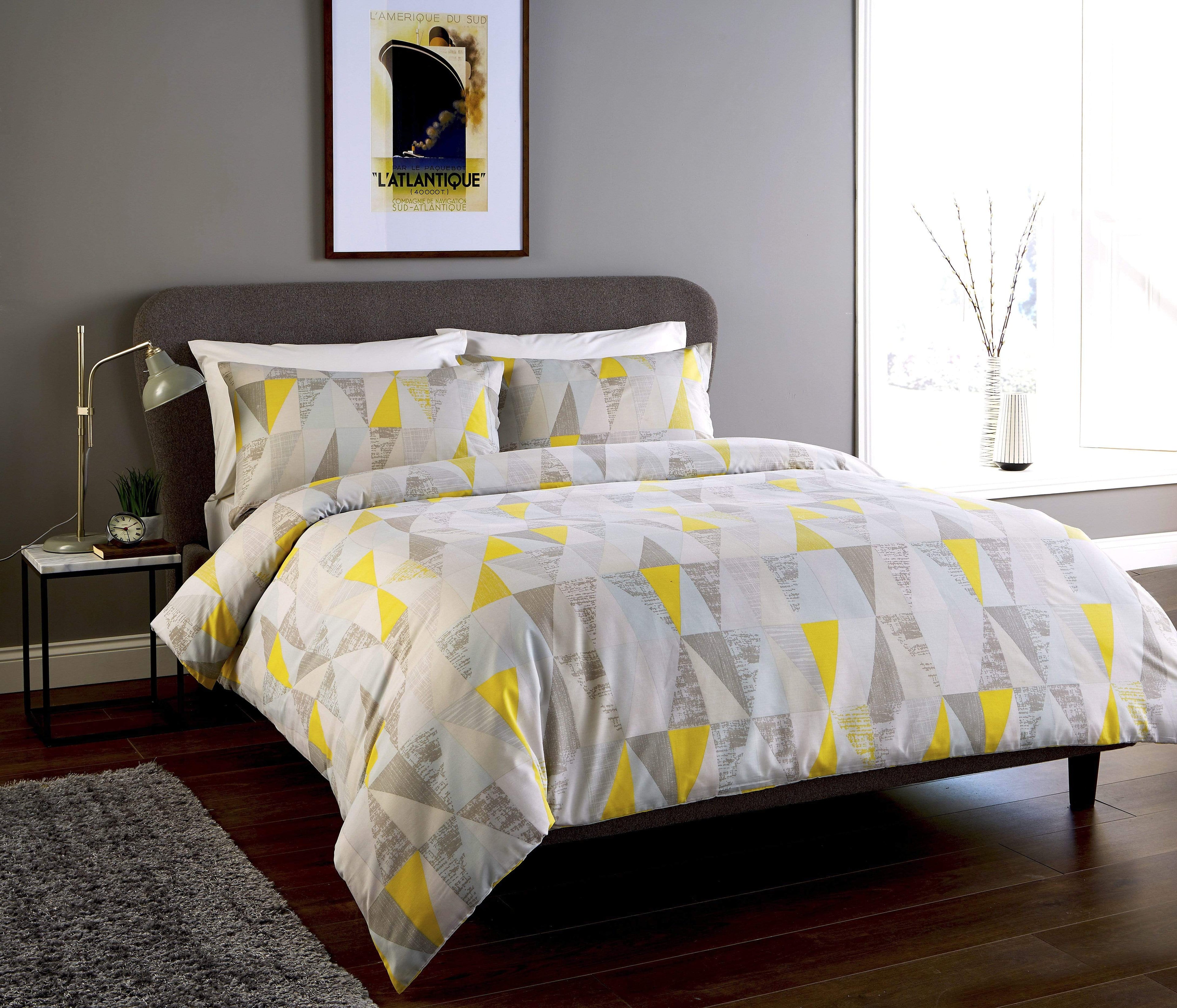 OLIVIA ROCCO Geo Design Cotton Rich Duvet Set Super Soft OEKO TEX Certified Ideal for Bedroom Decor Available in Single Double King Sizes - Nest UK