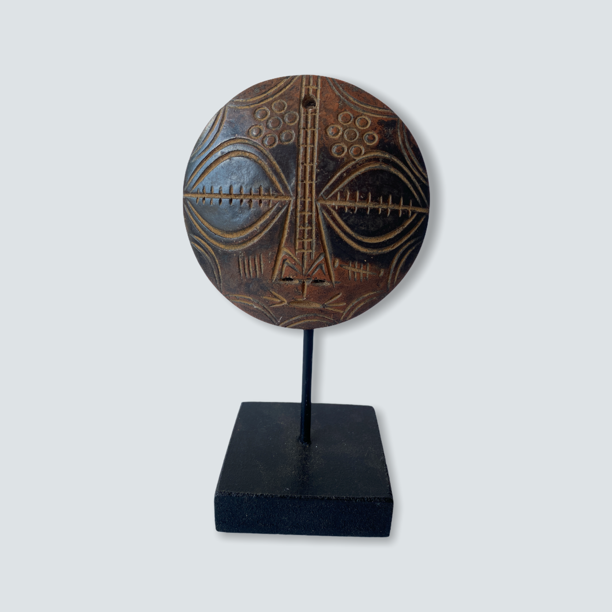Zaire passport mask