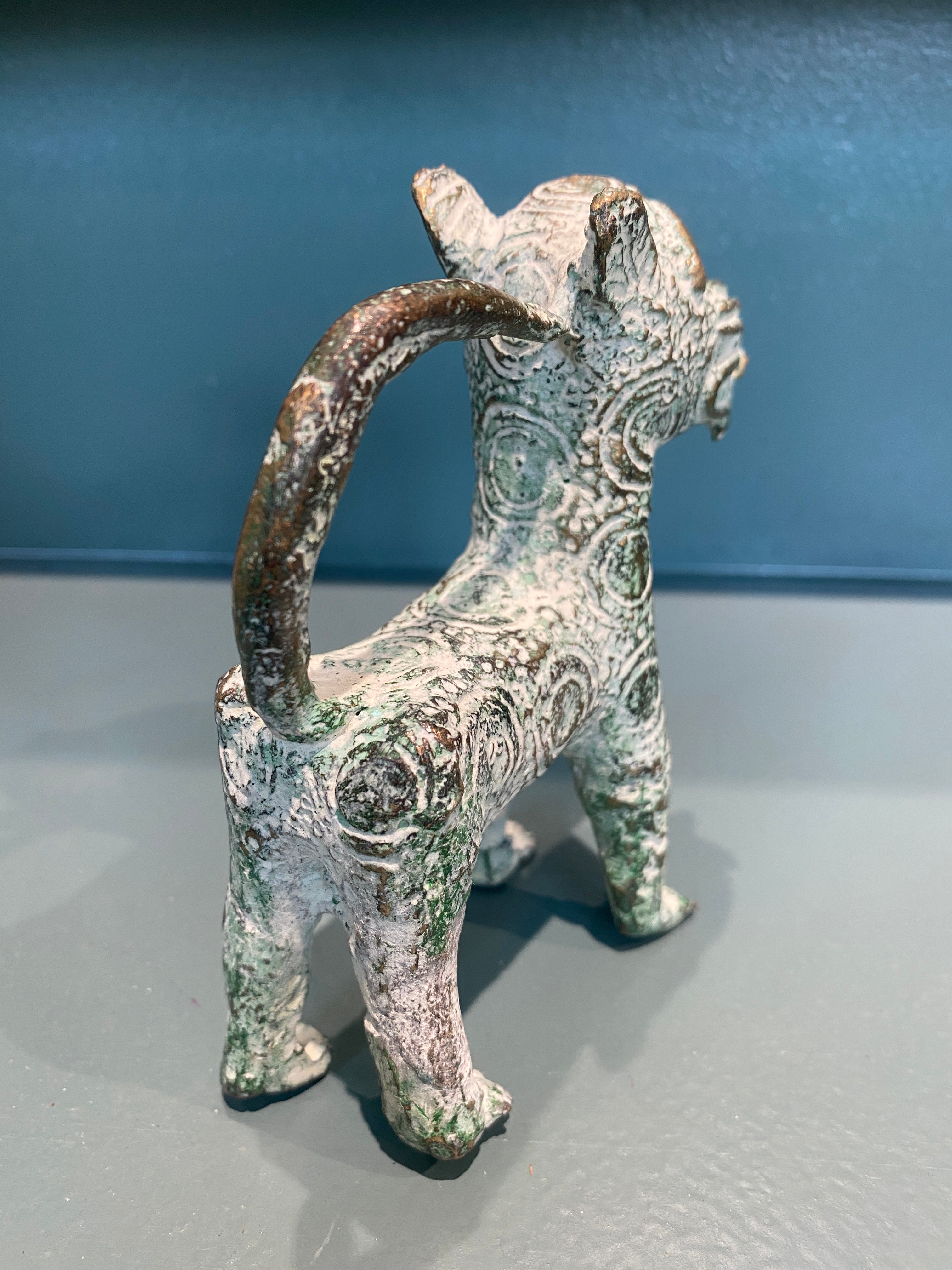 Benin Leopard sculpture - Bronze (56.06)