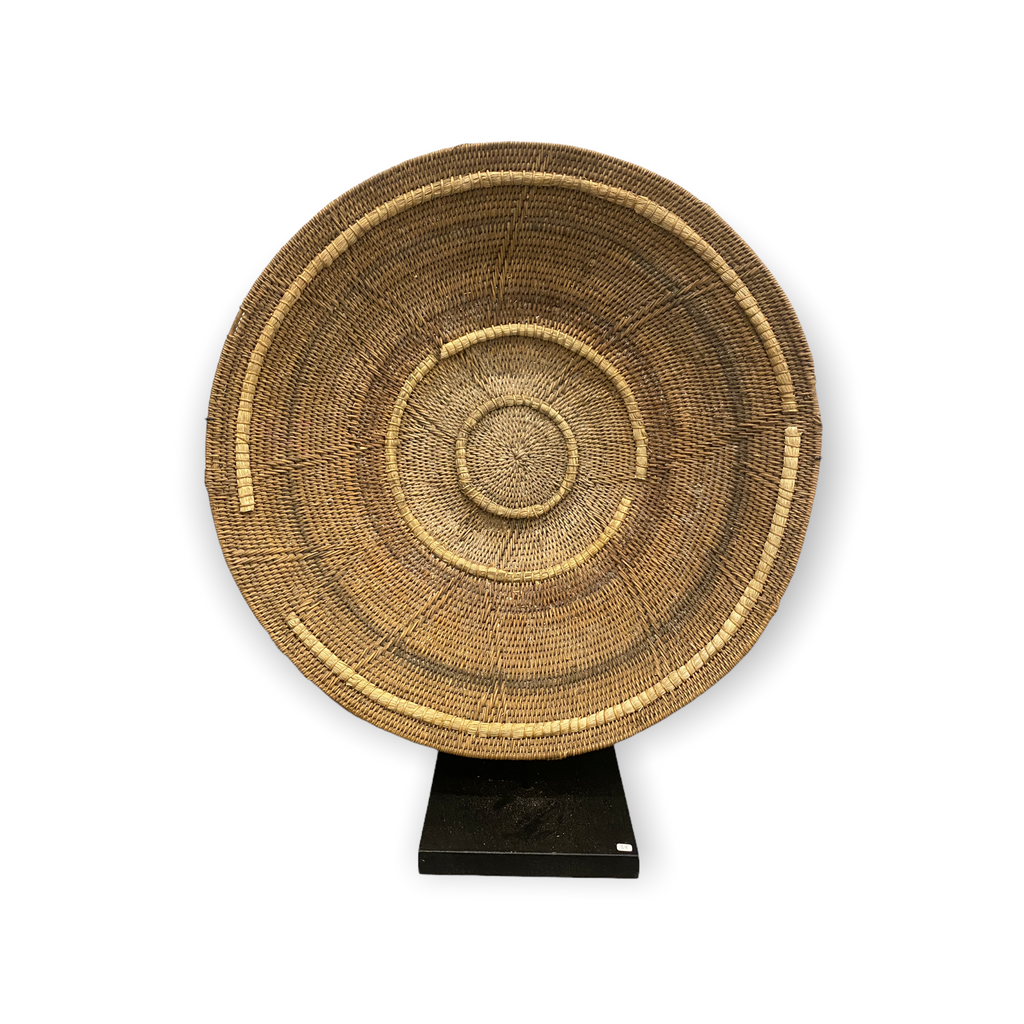 Vintage Makenge Basket (05) - Zambia (on stand)