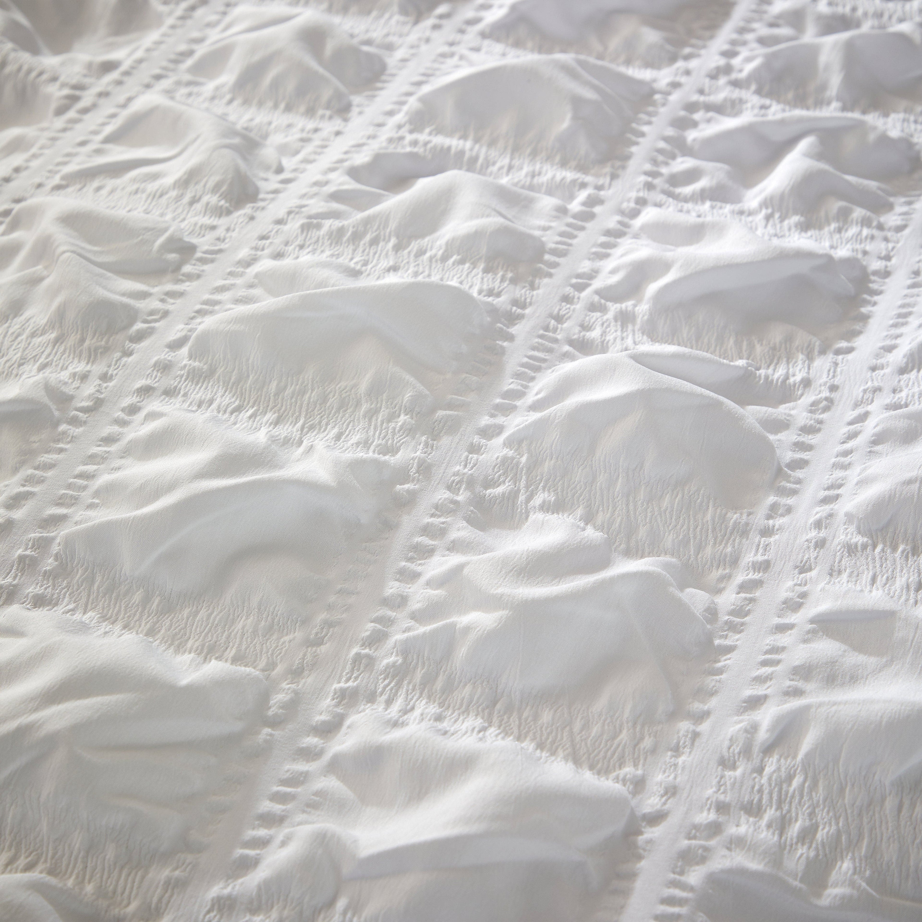 OLIVIA ROCCO Duvet Cover Set Microfibre Quilted White With Pillowcases Easy Care Bedding