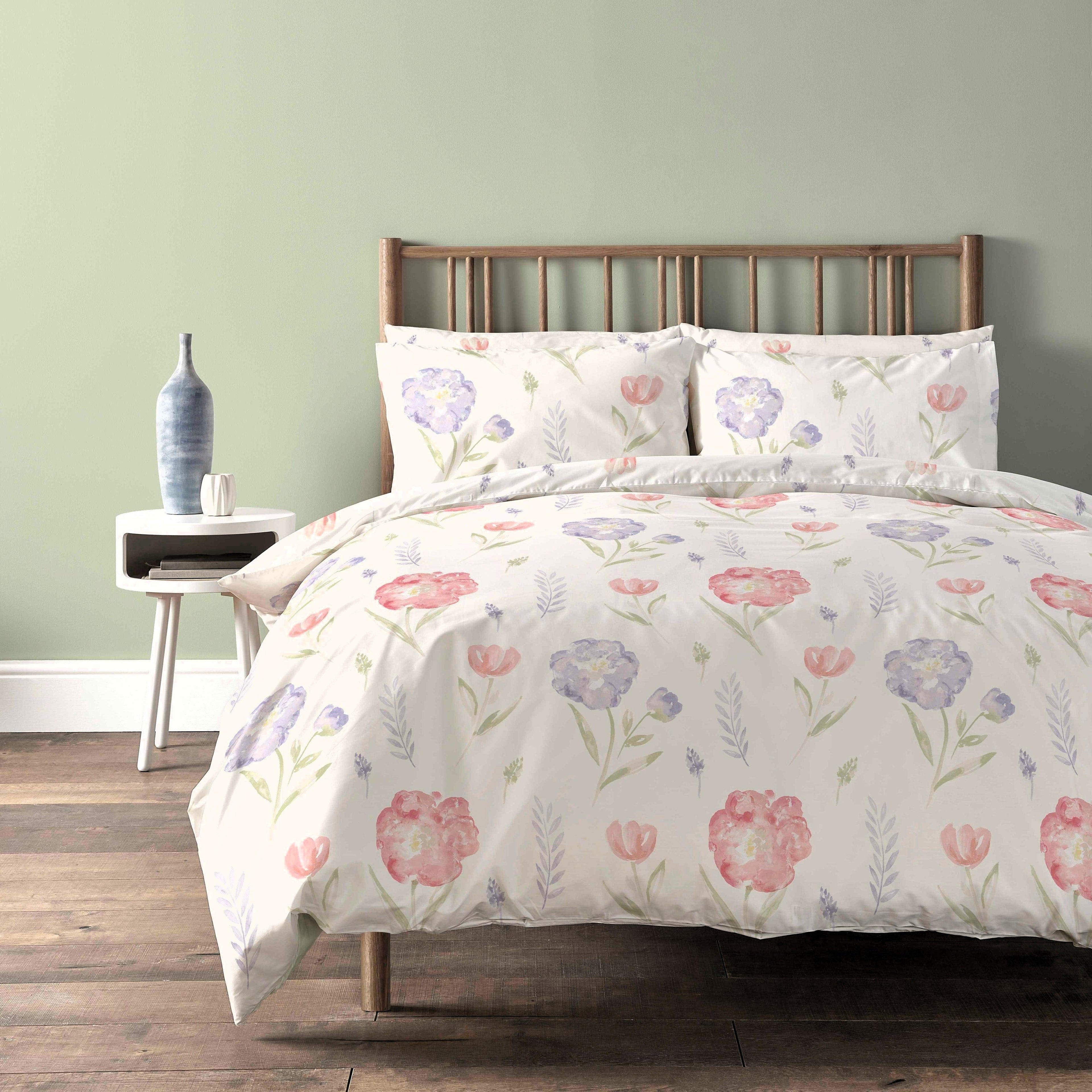 OLIVIA ROCCO Luxury Super Soft Cotton Rich Duvet Sets Easycare Comfortable Bedding Includes Duvet Cover & Pillowcases in Single Double King Size