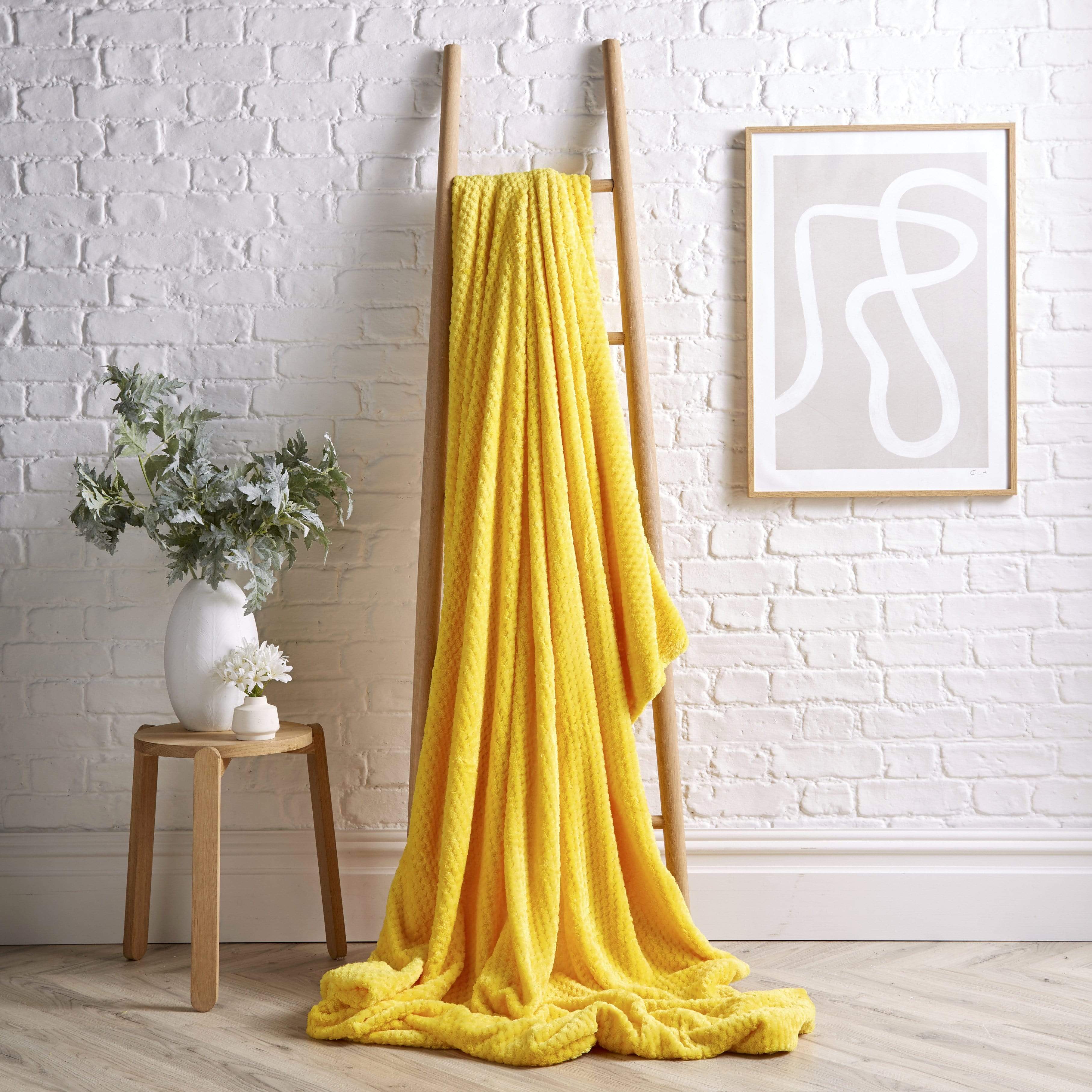 OLIVIA ROCCO Cloud Honeycomb Throw Oversized Chunky Soft Fleece Blanket Faux Fur Polyester Blend Double King Size Ideal For Beds And Sofas Warm Home Decor - Nest UK