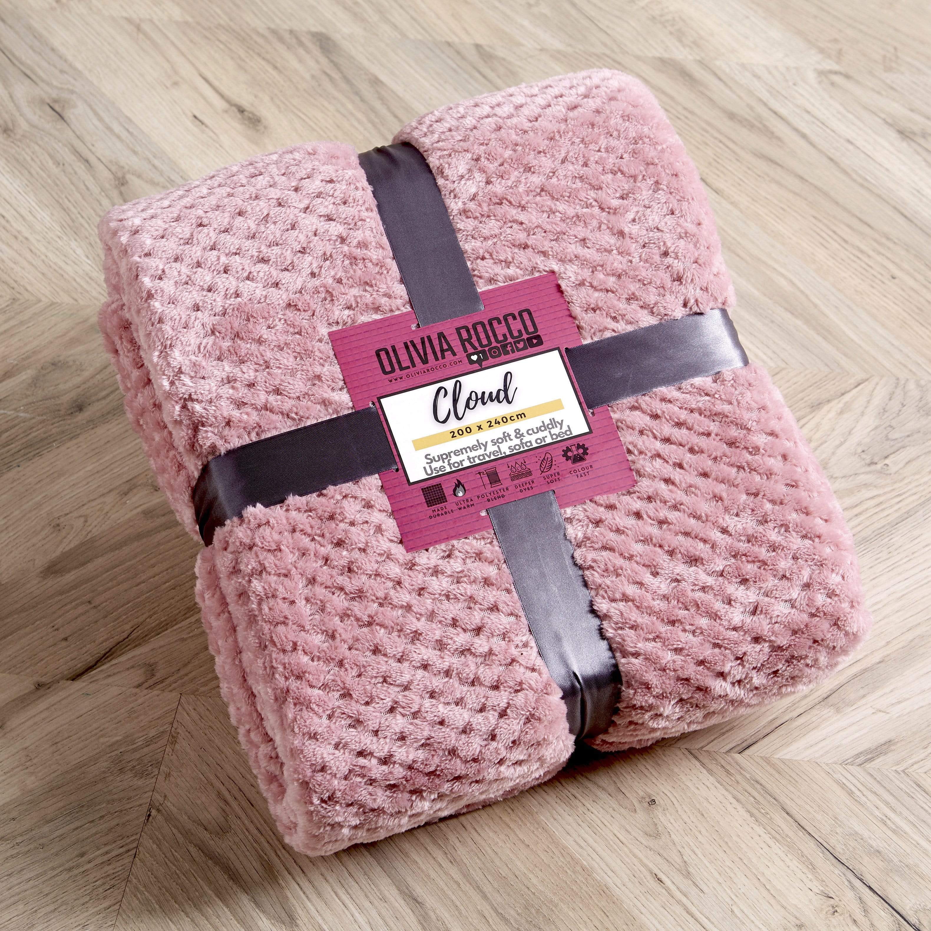 OLIVIA ROCCO Cloud Honeycomb Throw Oversized Chunky Soft Fleece Blanket Faux Fur Polyester Blend Double King Size Ideal For Beds And Sofas Warm Home Decor
