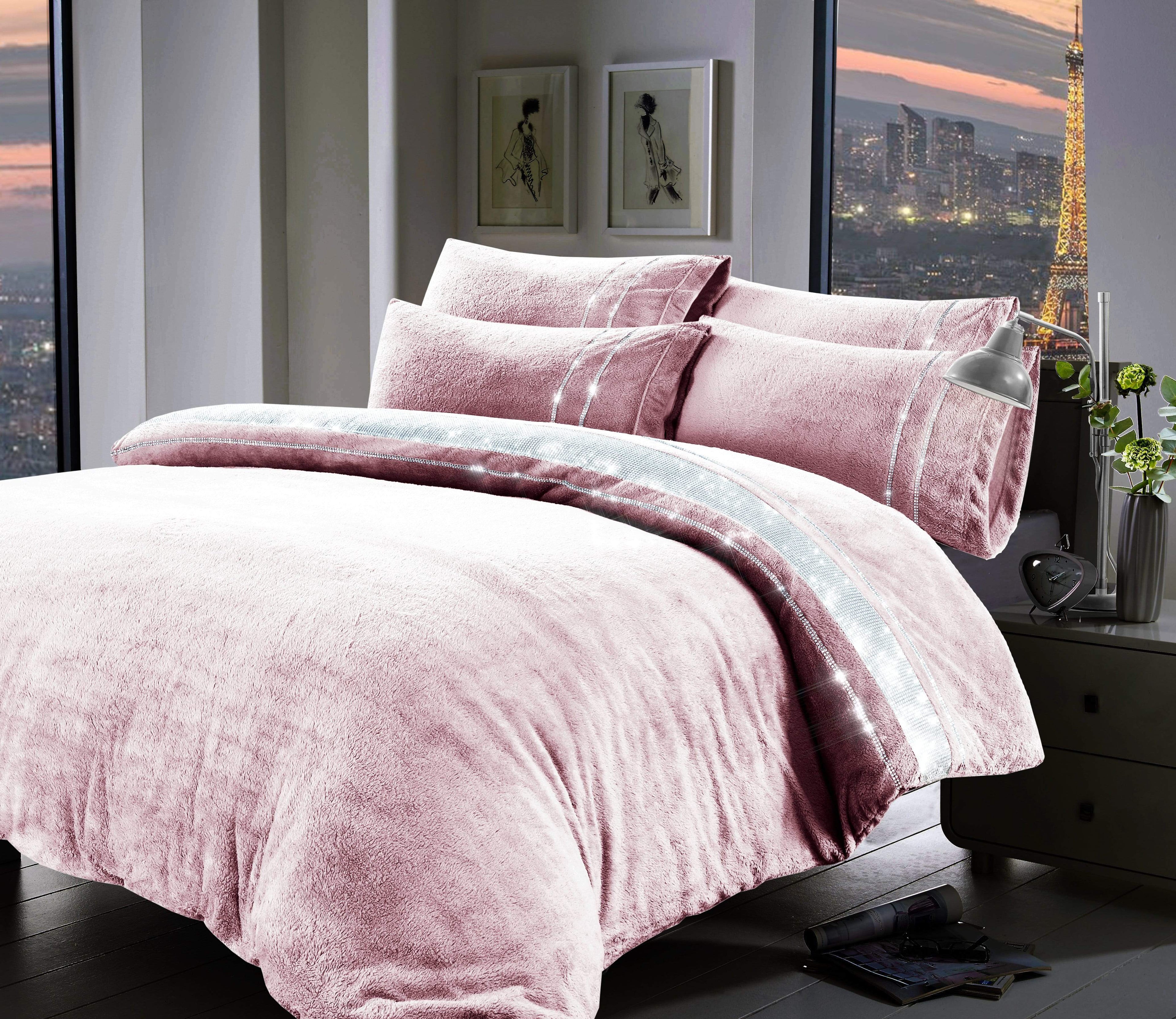 OLIVIA ROCCO Paris Glitz Teddy Fleece Duvet Set Diamante Detailing Super Soft Faux Fur OEKO TEX Certified Multiple Sizes