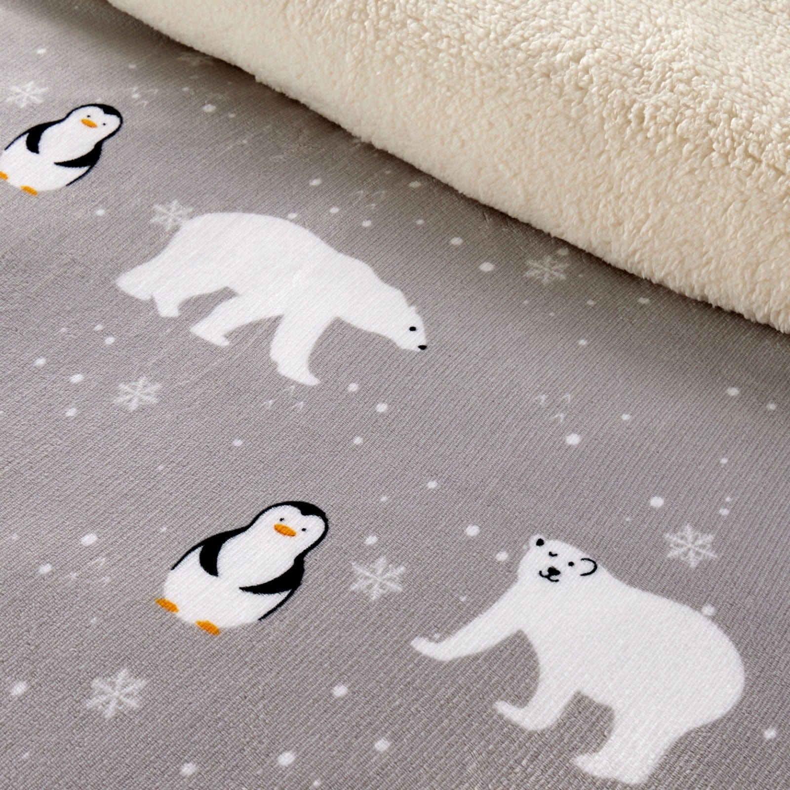 OLIVIA ROCCO Polar Bear And Penguin Teddy Fleece Duvet Set With Reversible Sherpa Fur, Available In Single, Double, King Sizes - Nest UK