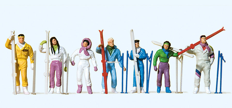 Skiers Standing  Terrarium Figures 10316
