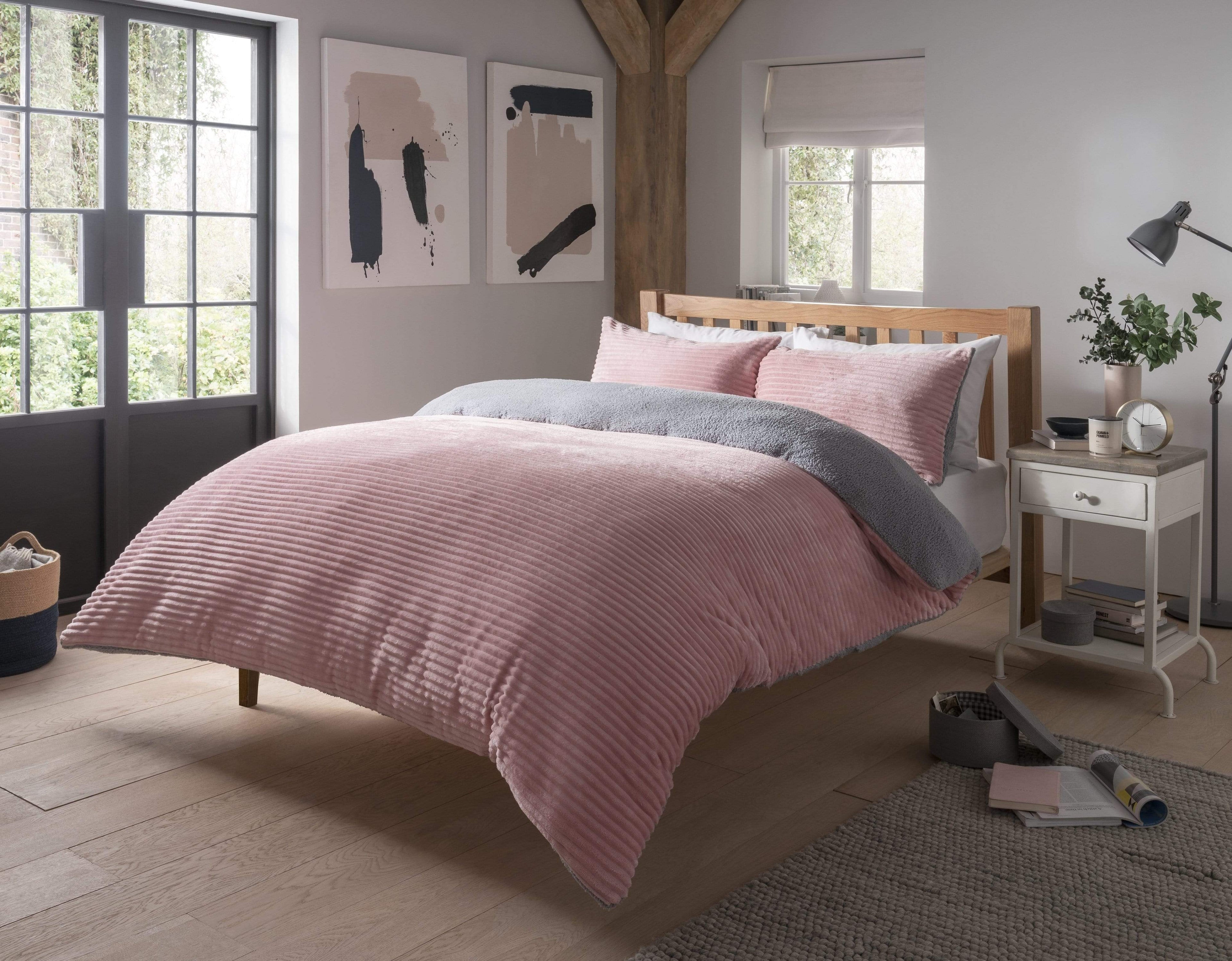 OLIVIA ROCCO Ribbed Fleece Reversible Teddy Duvet Set OEKO-TEX Certified Multiple Sizes Available Soft Plush Colors For Cosy Winter Nights - Nest UK