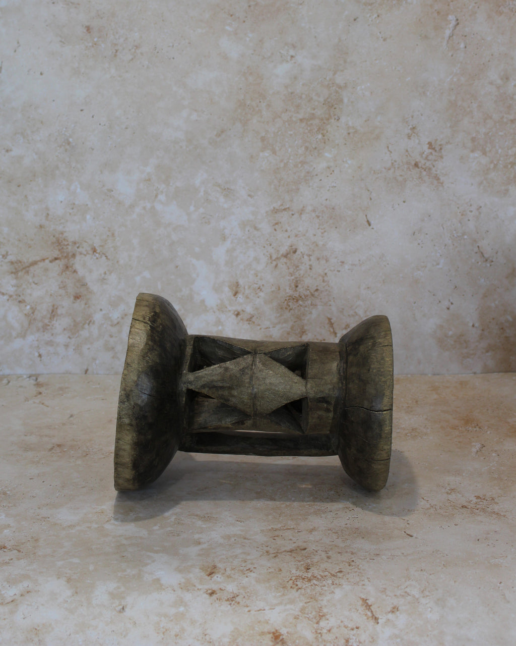 Tonga Stool - 20.1