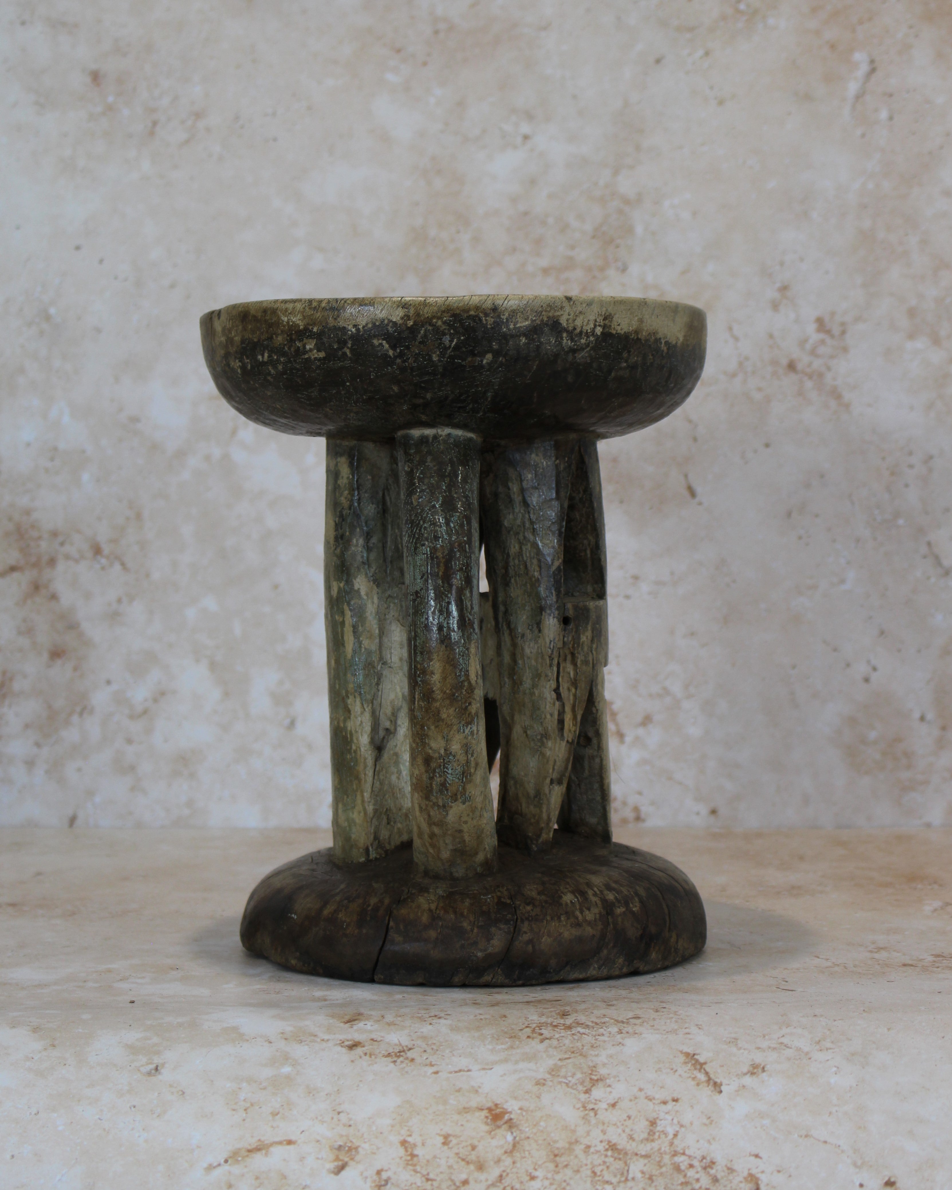 Tonga Stool - 173.4