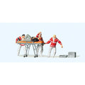 Paramedics (3) with Injured on Trolley Terrarium Figure Set 10532