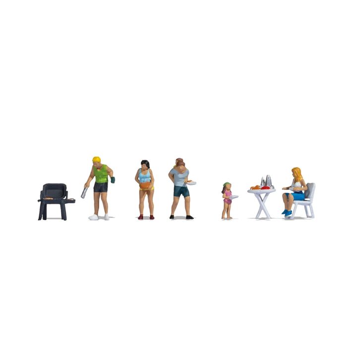 Campers and Accessories (5) Terrarium Figures - 15881